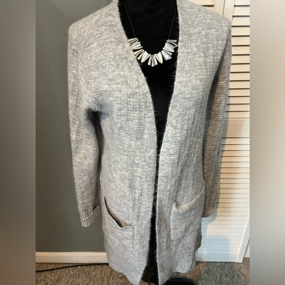 Universal Thread Cardigan - Picture 2 of 3